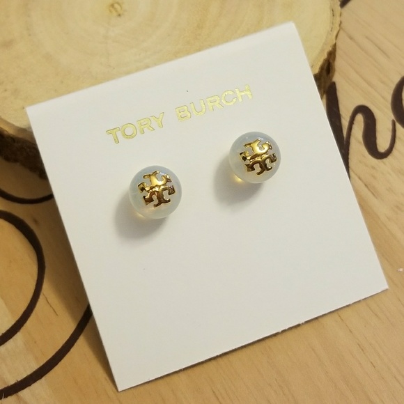 Tory Burch clear pearl earrings - Picture 3 of 3
